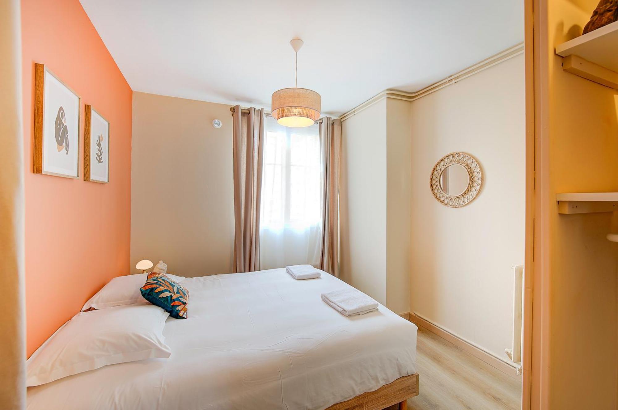 L'Oeillet - Place Plumereau ตูร์ ภายนอก รูปภาพ