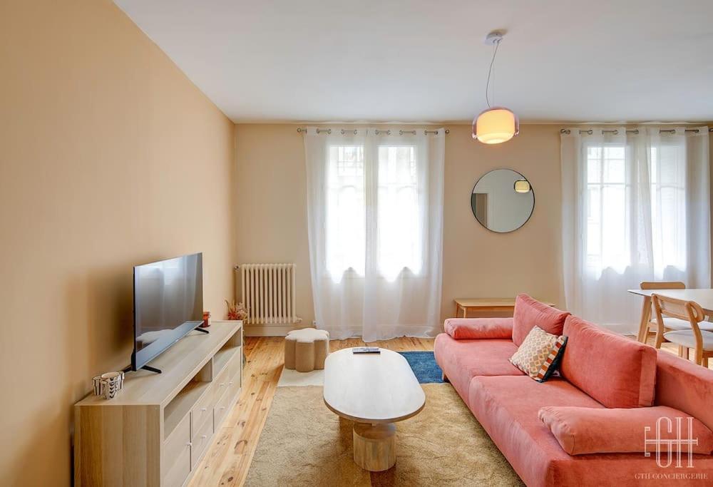 L'Oeillet - Place Plumereau ตูร์ ภายนอก รูปภาพ